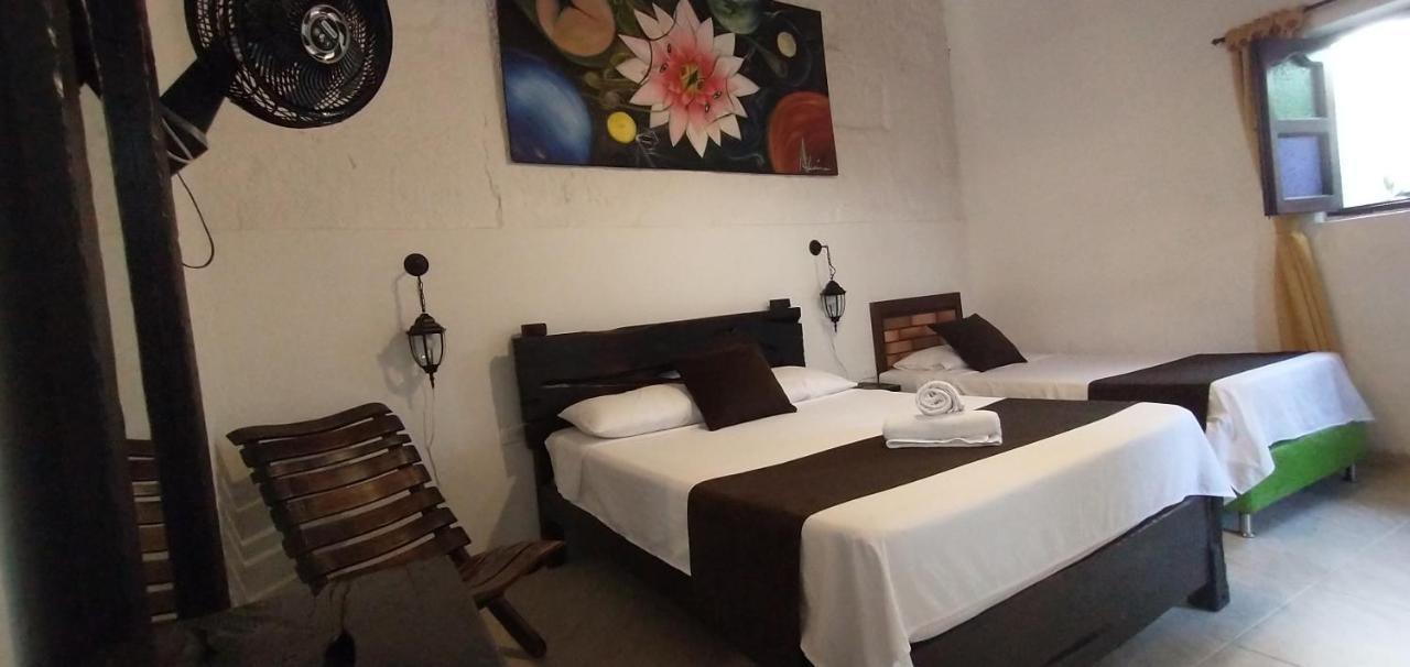 סן גיל Santander Aleman Hostel מראה חיצוני תמונה