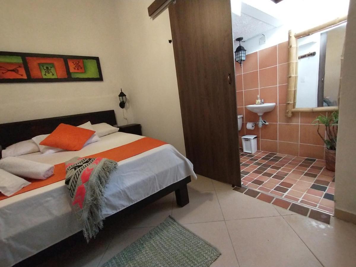סן גיל Santander Aleman Hostel מראה חיצוני תמונה