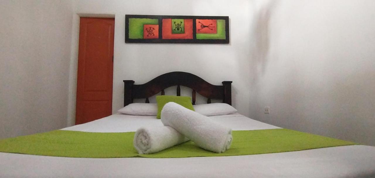 סן גיל Santander Aleman Hostel מראה חיצוני תמונה