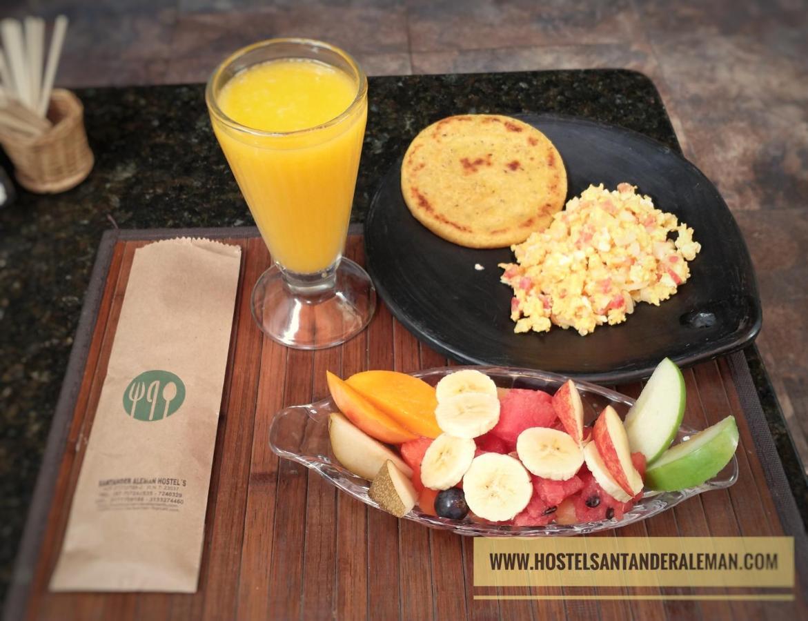 סן גיל Santander Aleman Hostel מראה חיצוני תמונה