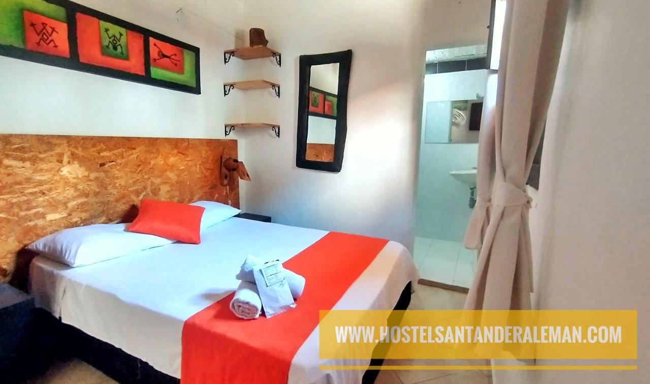 סן גיל Santander Aleman Hostel מראה חיצוני תמונה
