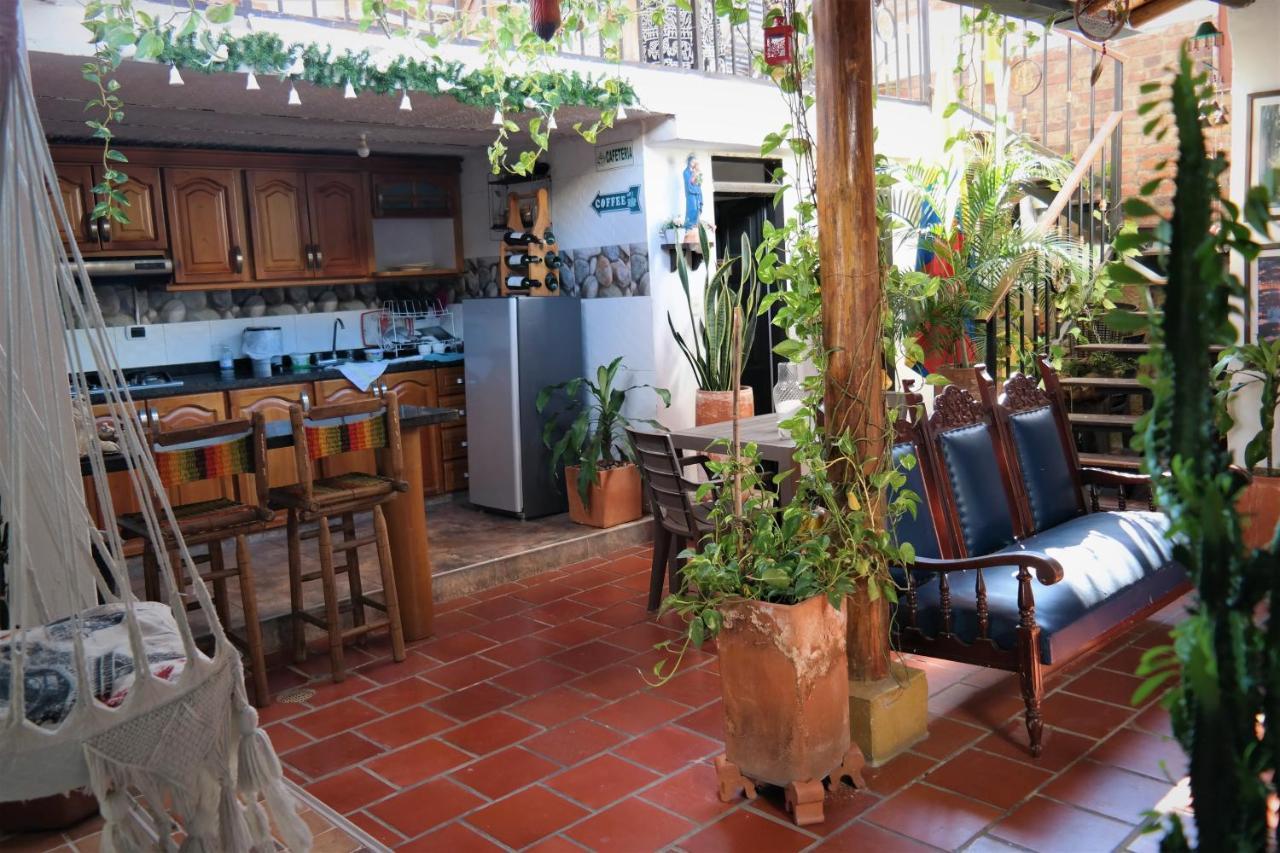 סן גיל Santander Aleman Hostel מראה חיצוני תמונה