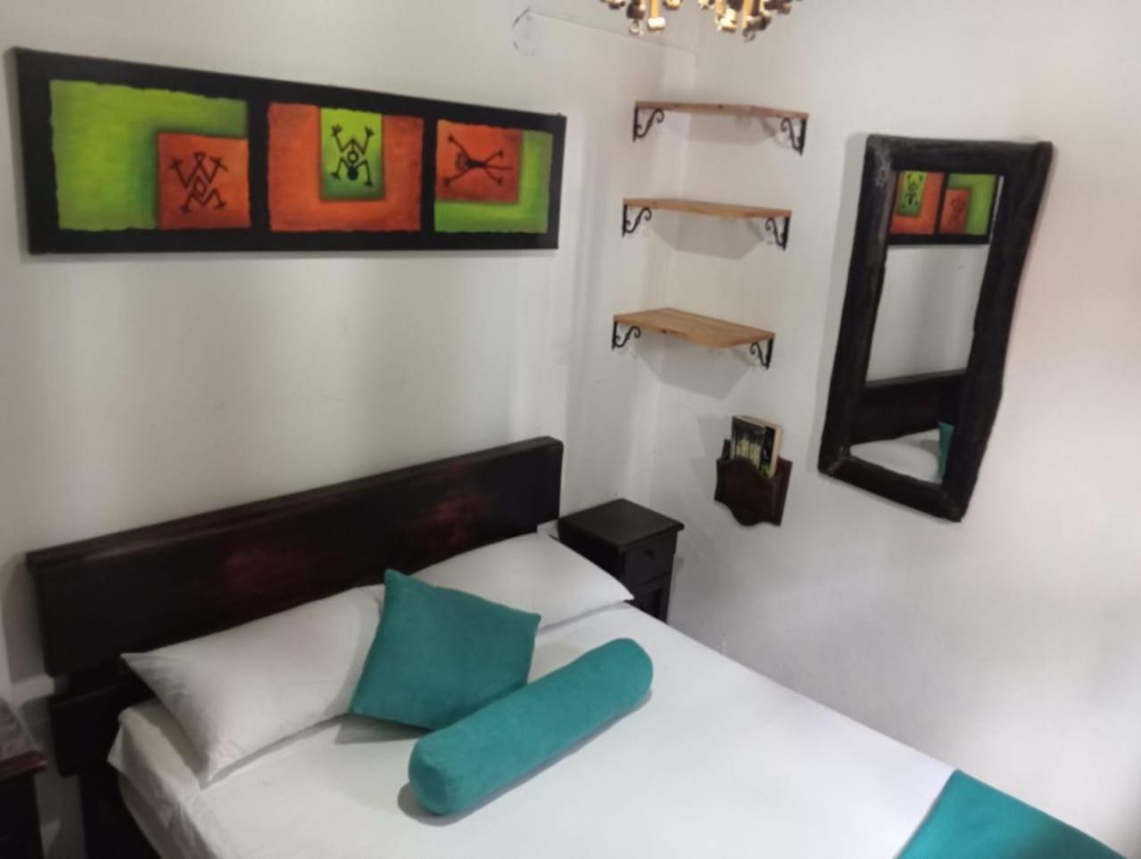 סן גיל Santander Aleman Hostel מראה חיצוני תמונה