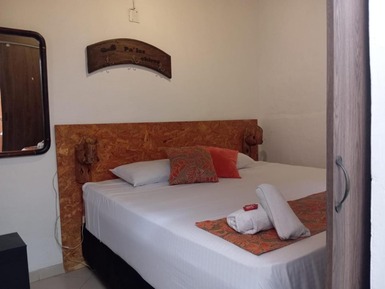 סן גיל Santander Aleman Hostel מראה חיצוני תמונה